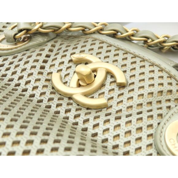 Chanel Gold Perforated Bag Up In The Air Tote Metallic Shoulder CC Vintage Rare - Picture 4 of 16